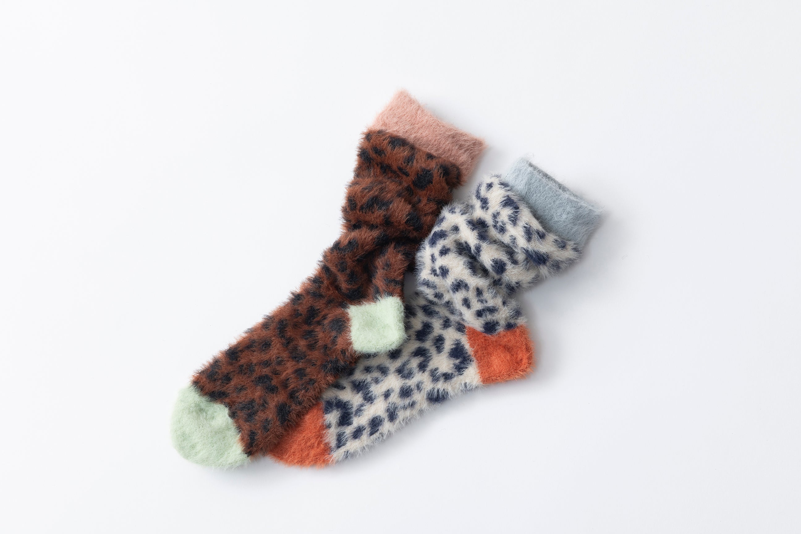 LEOPARD PATTERN ROOM SOCKS