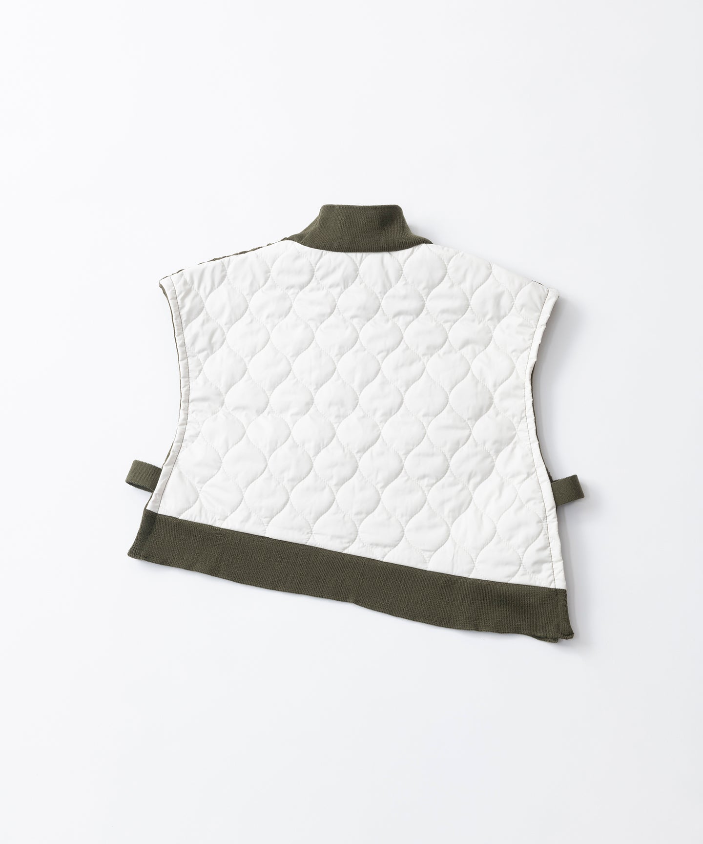 BUMPY SWITCH KNIT VEST