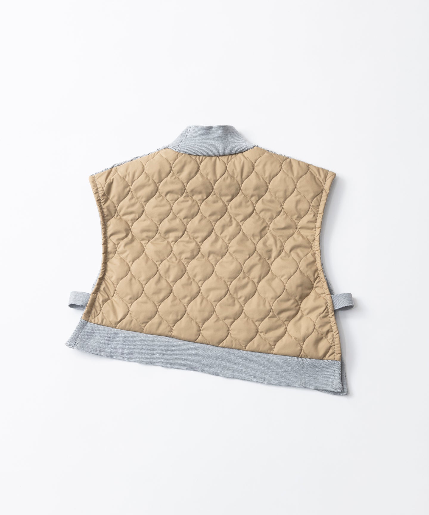 BUMPY SWITCH KNIT VEST