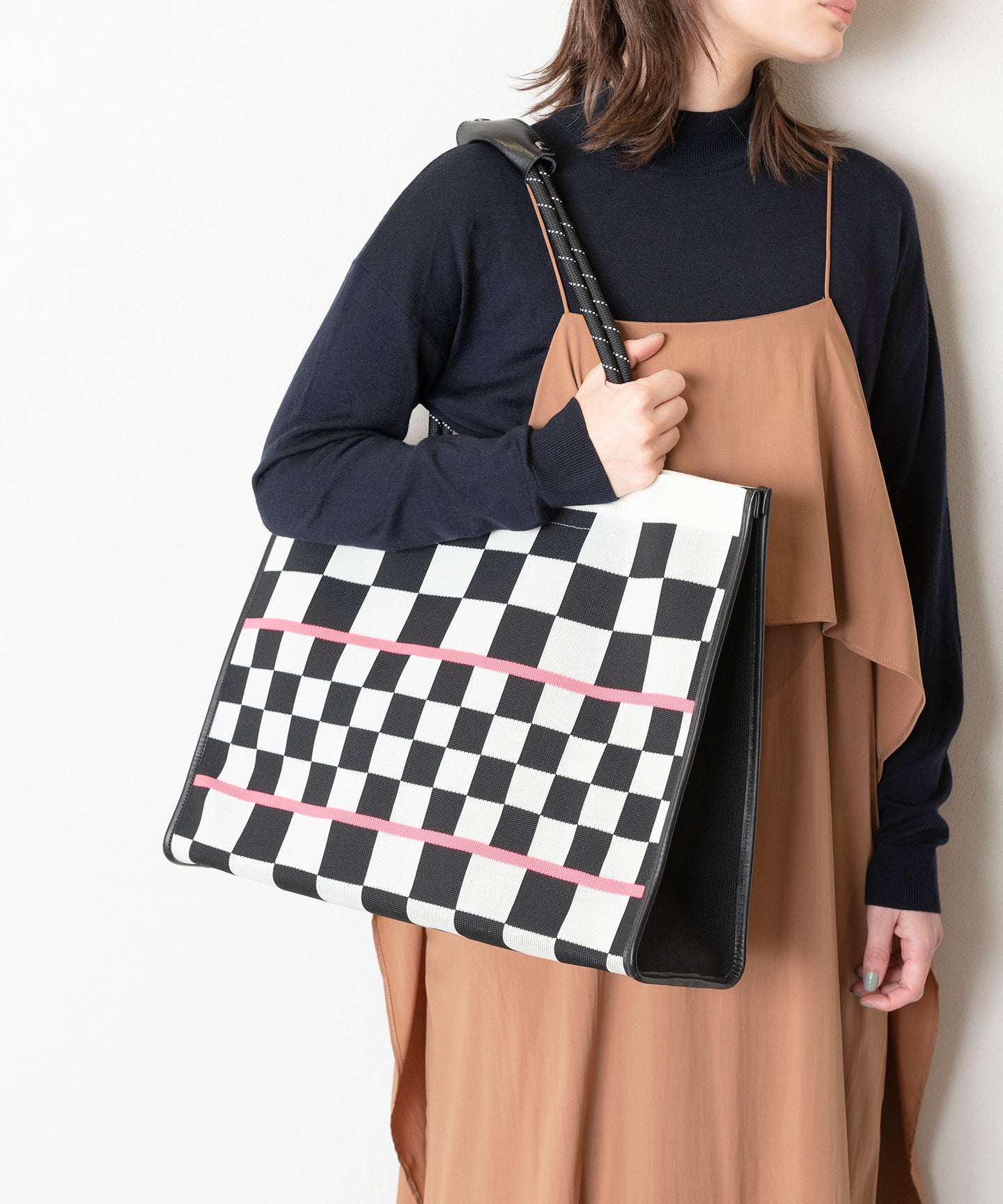 CHECKERED PATTERN BAG